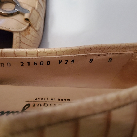 Salvatore Ferragamo alligator pumps - Picture 7 of 10